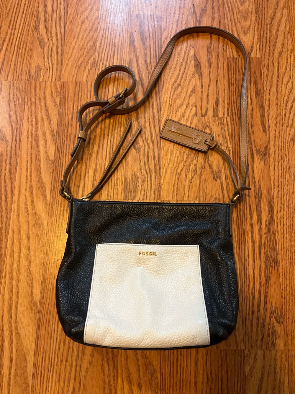 Fossil Black and White Pebble Leather Crossbody